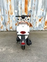 Zoë Retro Scooter Parelmoer Wit