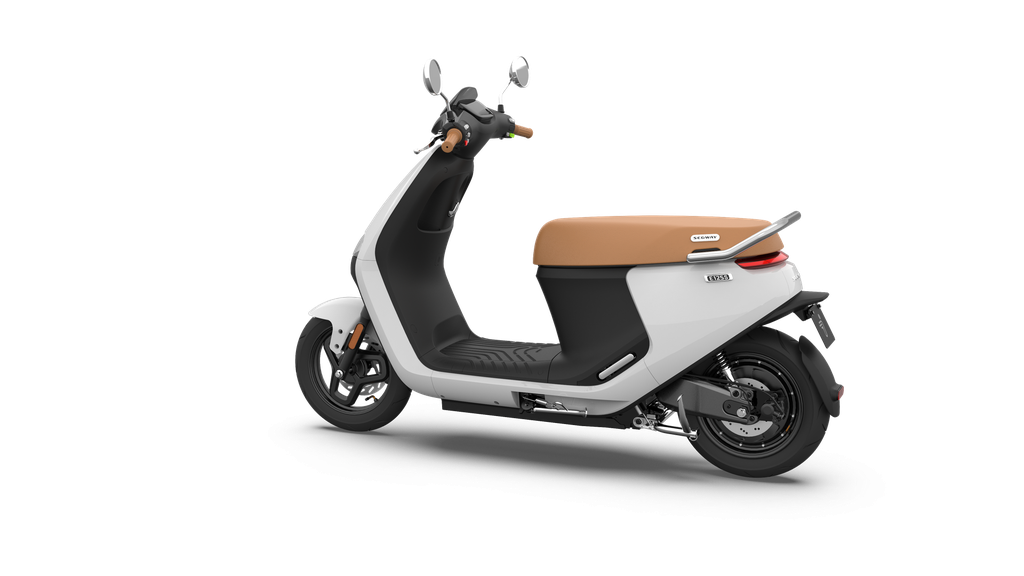 Segway eScooter E125S - Arctic White (Glossy)