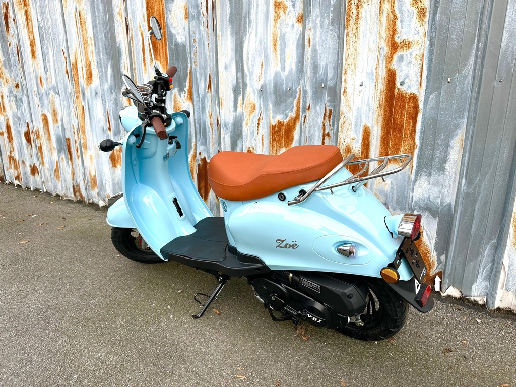 Zoë Retro Scooter Zwart