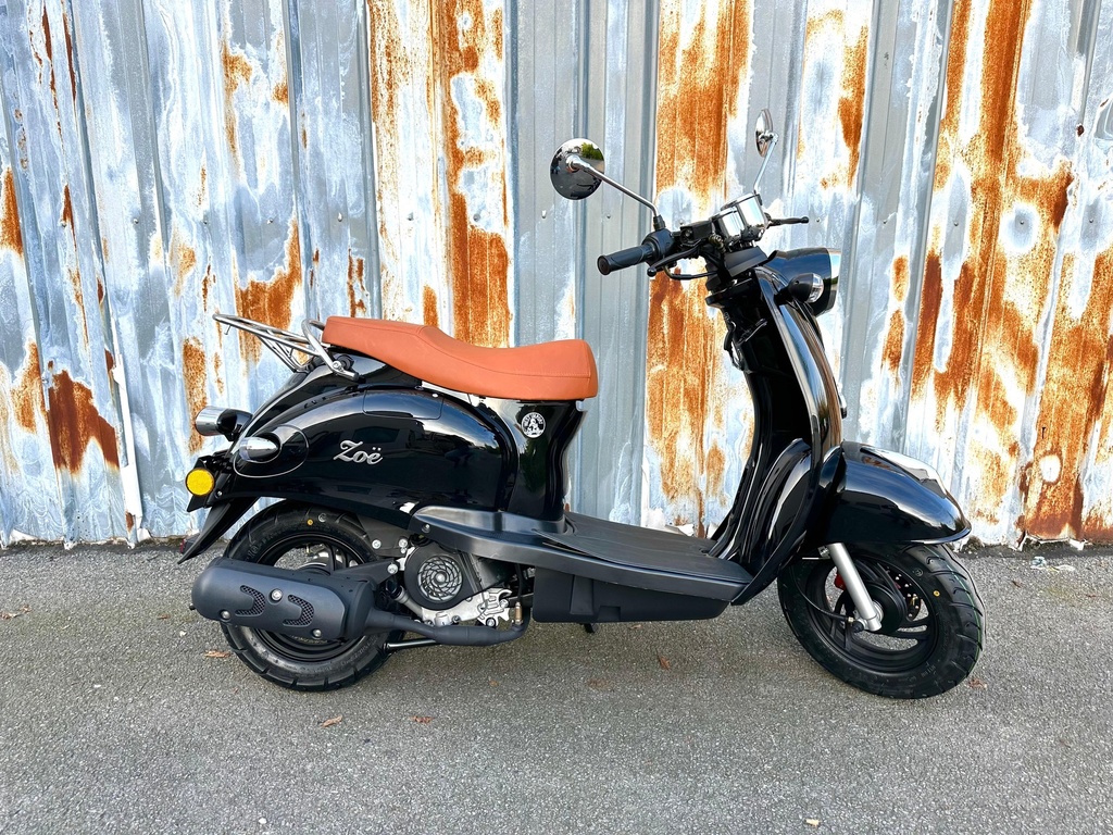 Zoë Retro Scooter Zwart