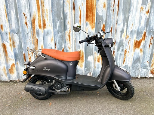 [1080] Zoë Retro Scooter Mat Zwart