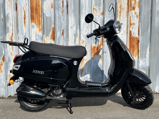 [406] Henri Sport Scooter Blinkend Zwart