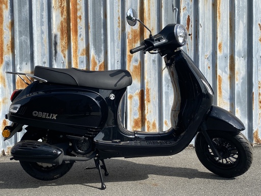 [597] Obelix 125cc Scooter Zwart